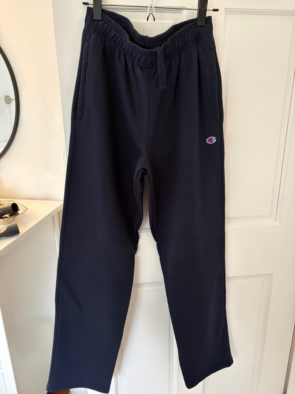 CHAMPION NAVY SWEATPANTS -NWOT-
